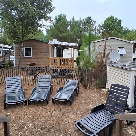 Mobilhome 3 Chez Yvan *