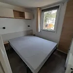 Mobilhome 3 Chez Yvan אתר קמפינג